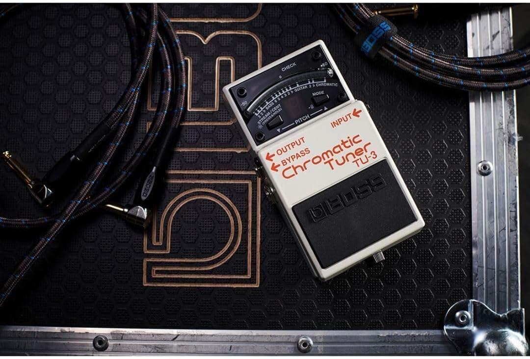 BOSS TU-3 Compact Chromatic Tuner | Perfect for Guitar & Bass | Industry-Standard Performance | Tank-Tough BOSS Stompbox Body | 21-Segment LED Meter | Accu-Pitch Sign Function | Industry-Standard Performance, Tank-Tough BOSS Stompbox Body, 21-Segment LED Meter, Accu-Pitch Sign Function